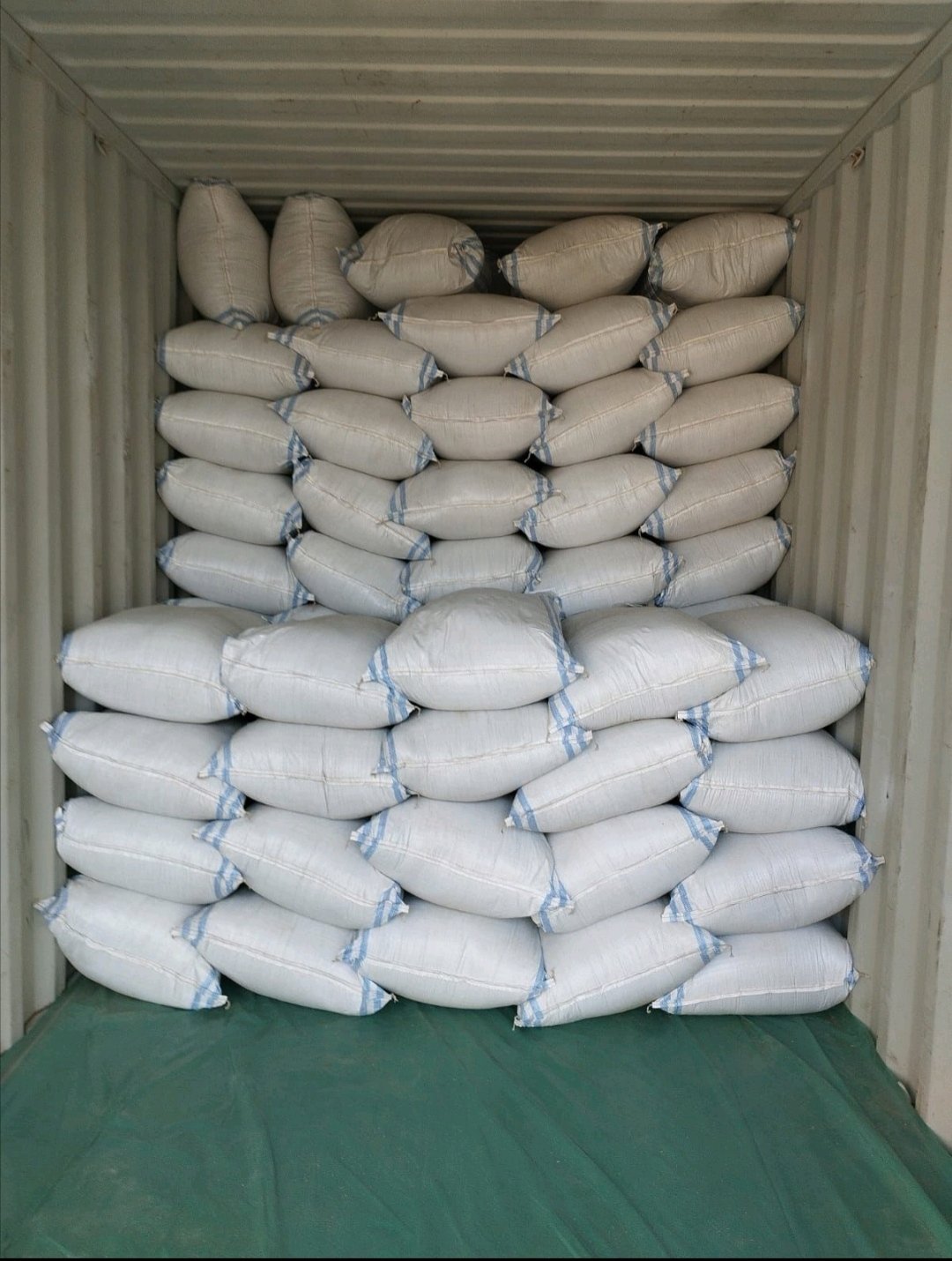 Sealed export containers compliant with international safety standards